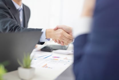 RYZEは、企業の採用課題を解決するエグゼクティブサーチです