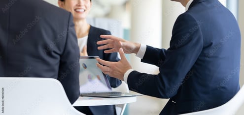 熟練コンサルタントによる プロフェッショナルな交渉